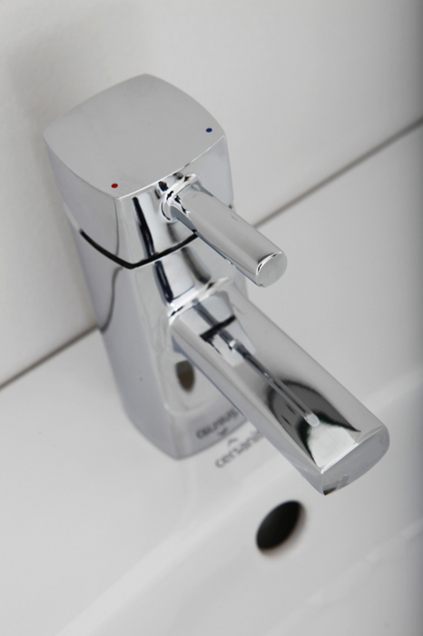 Cubix2 Chrome Basin Mixer with Click-Clack Waste